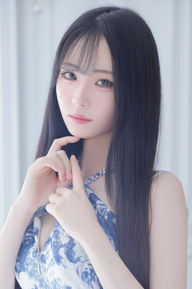 姫乃 かれん（HIMENO KAREN）Paris Collection